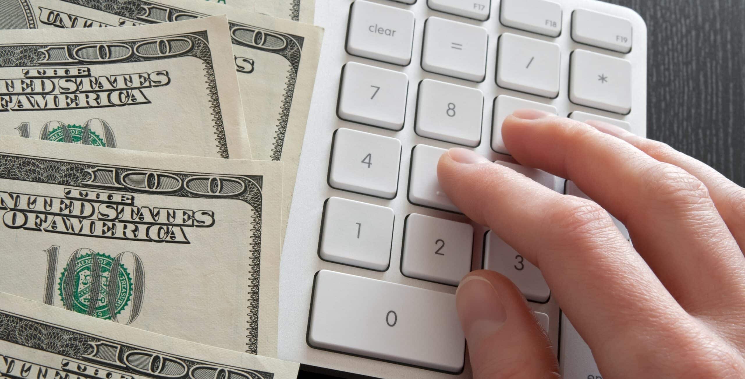 How much do insurance agents make?