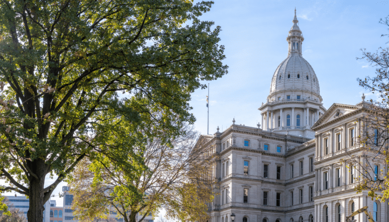 Steps to become a licensed insurance agent in Michigan